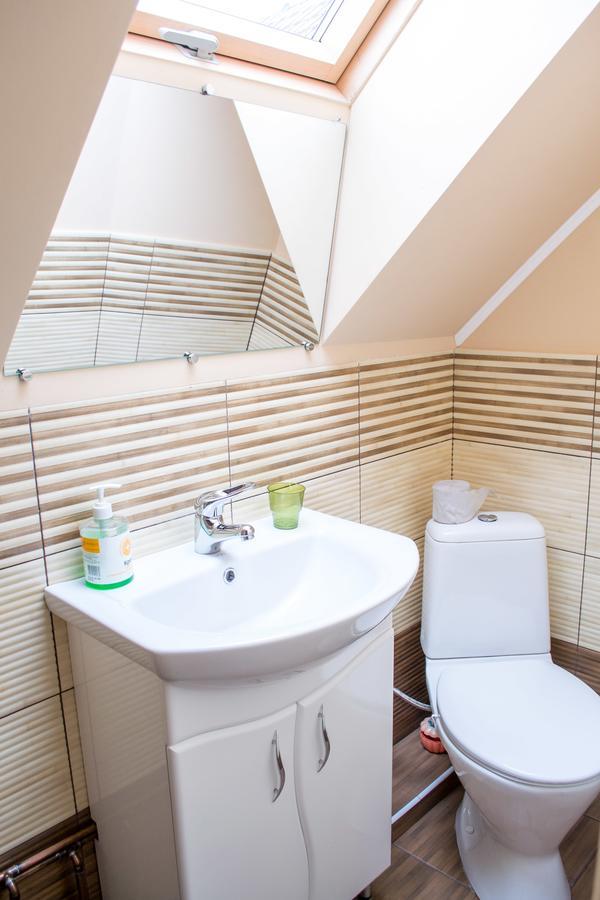 Home Hotel Kamianets-Podilskyi Exterior photo